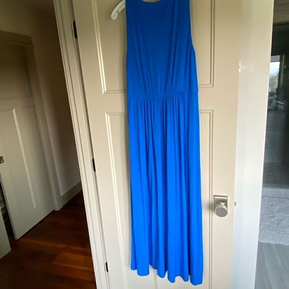 Neiman Marcus Royal blue sleeveless maxi with keyhole neckline. Size M. Like New - Picture 3 of 4